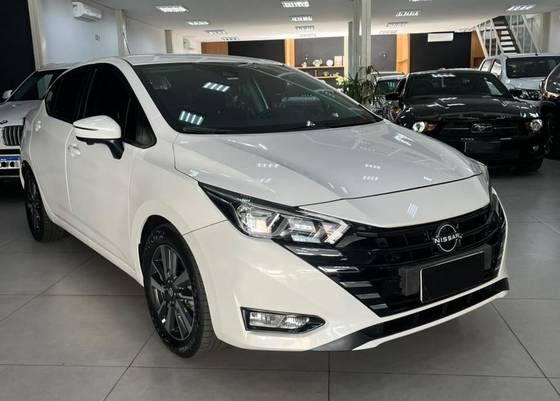NISSAN VERSA 1.6 16V FLEX ADVANCE XTRONIC